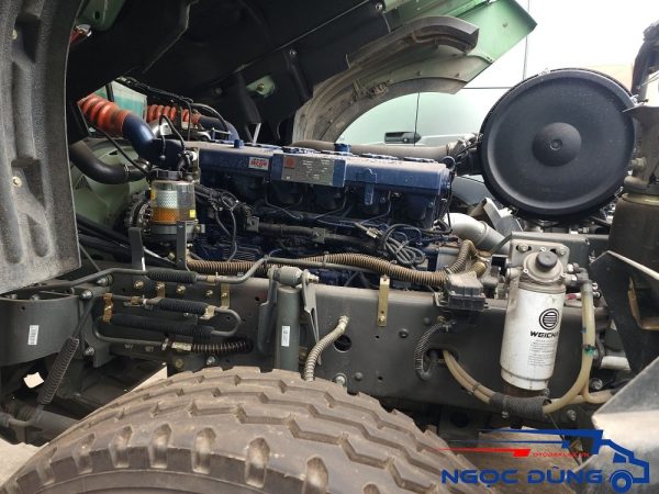 Xe Đầu Kéo HOWO 430HP Động Cơ WEICHAI
