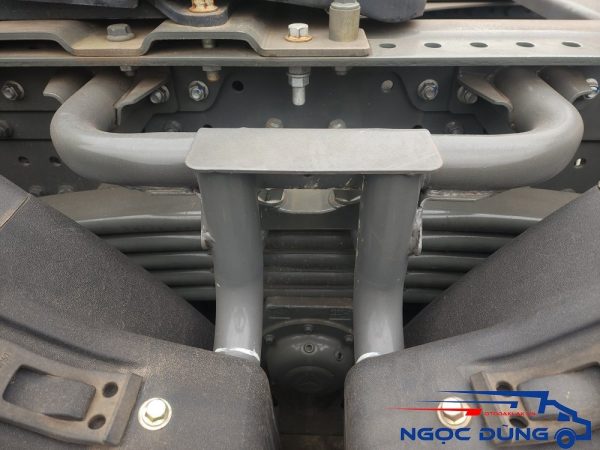Xe Đầu Kéo HOWO 430HP Động Cơ WEICHAI