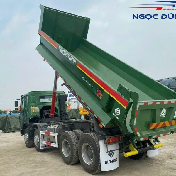 Xe Ben HOWO V7G Thùng Đúc Nhập Khẩu