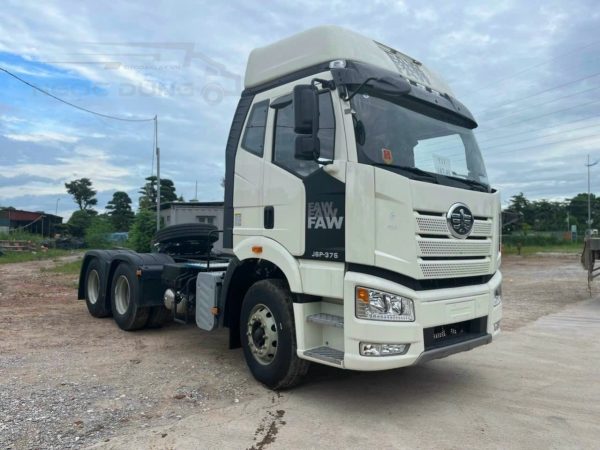 Xe Đầu Kéo FAW J6P 375HP 2 Cầu