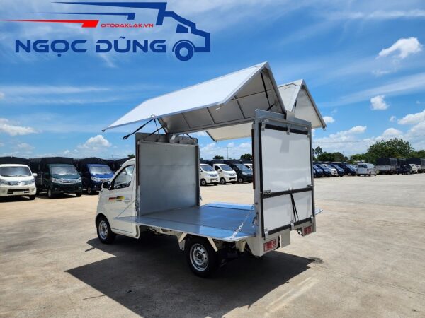 Xe Tải Tera 100 900KG Thùng Cánh Chim