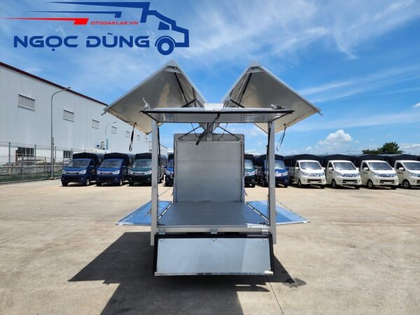 Xe Tải Tera 100 900KG Thùng Cánh Chim