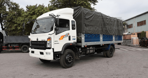 HOWO 130 Tải Trọng 7.5T Thùng Dài 6m2 EURO 4