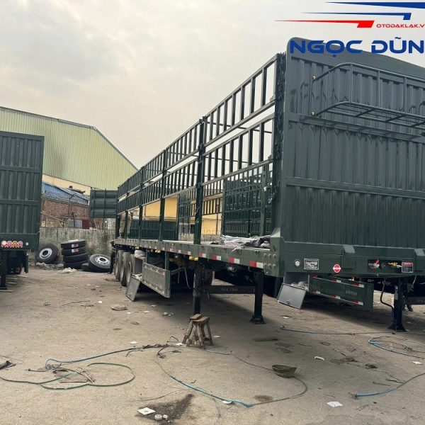 Sơ Mi Rơ Moóc Tải Có Mui YONGCHAO YXY9400CCY 32 Tấn Nhập Khẩu