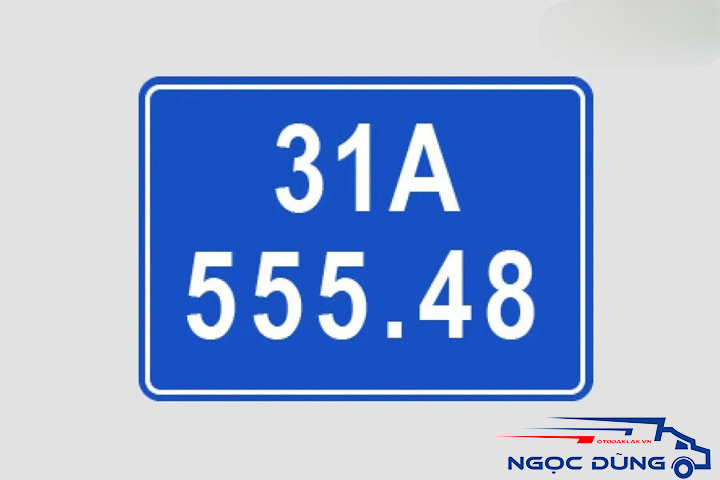 Biển số nền màu xanh, chữ và số màu trắng