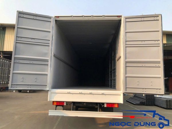 Xe Tải Dongfeng DFL1250A13 6x2 Thùng Kín Container 9.9m Tải Trọng 13.6 Tấn