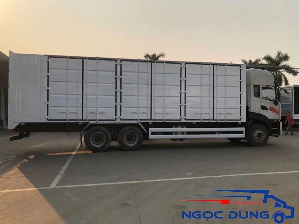 Xe Tải Dongfeng DFL1250A13 6x2 Thùng Kín Container 9.9m Tải Trọng 13.6 Tấn