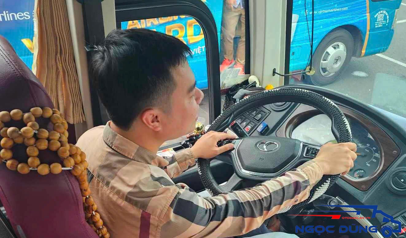 Biện pháp phòng tránh nghe điện thoại khi lái xe
